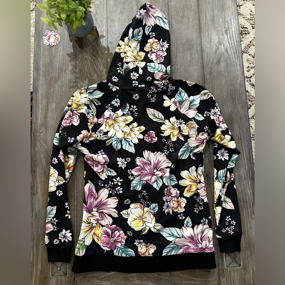 Lildy Super Soft Hoodie - Picture 8 of 9